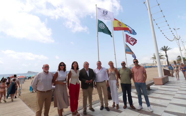 izado bandera